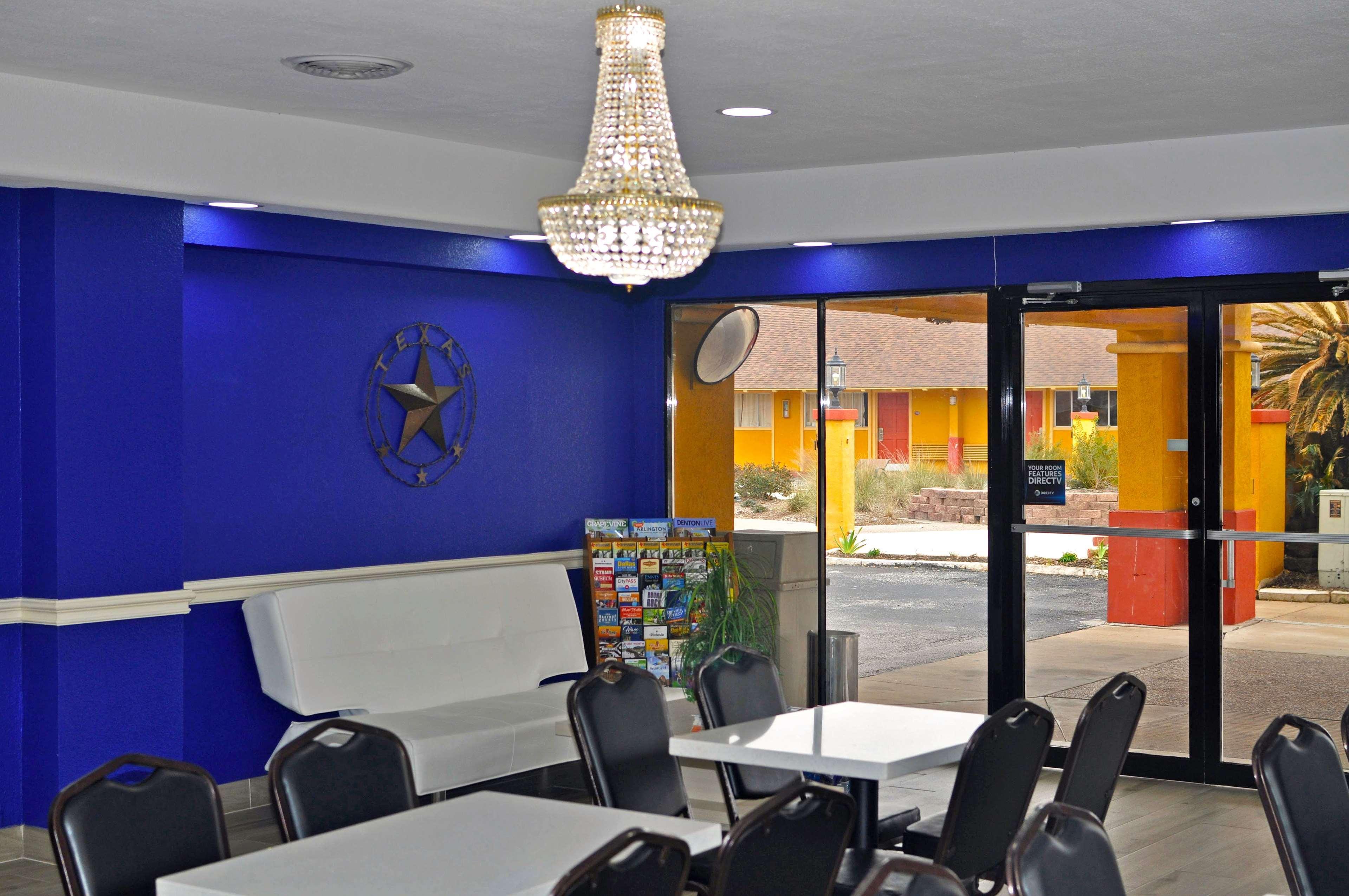 Americas Best Value Inn & Suites Brenham Eksteriør billede